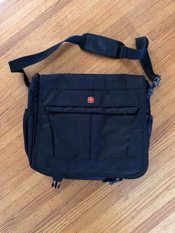 Swiss Army Laptop Bag is new
