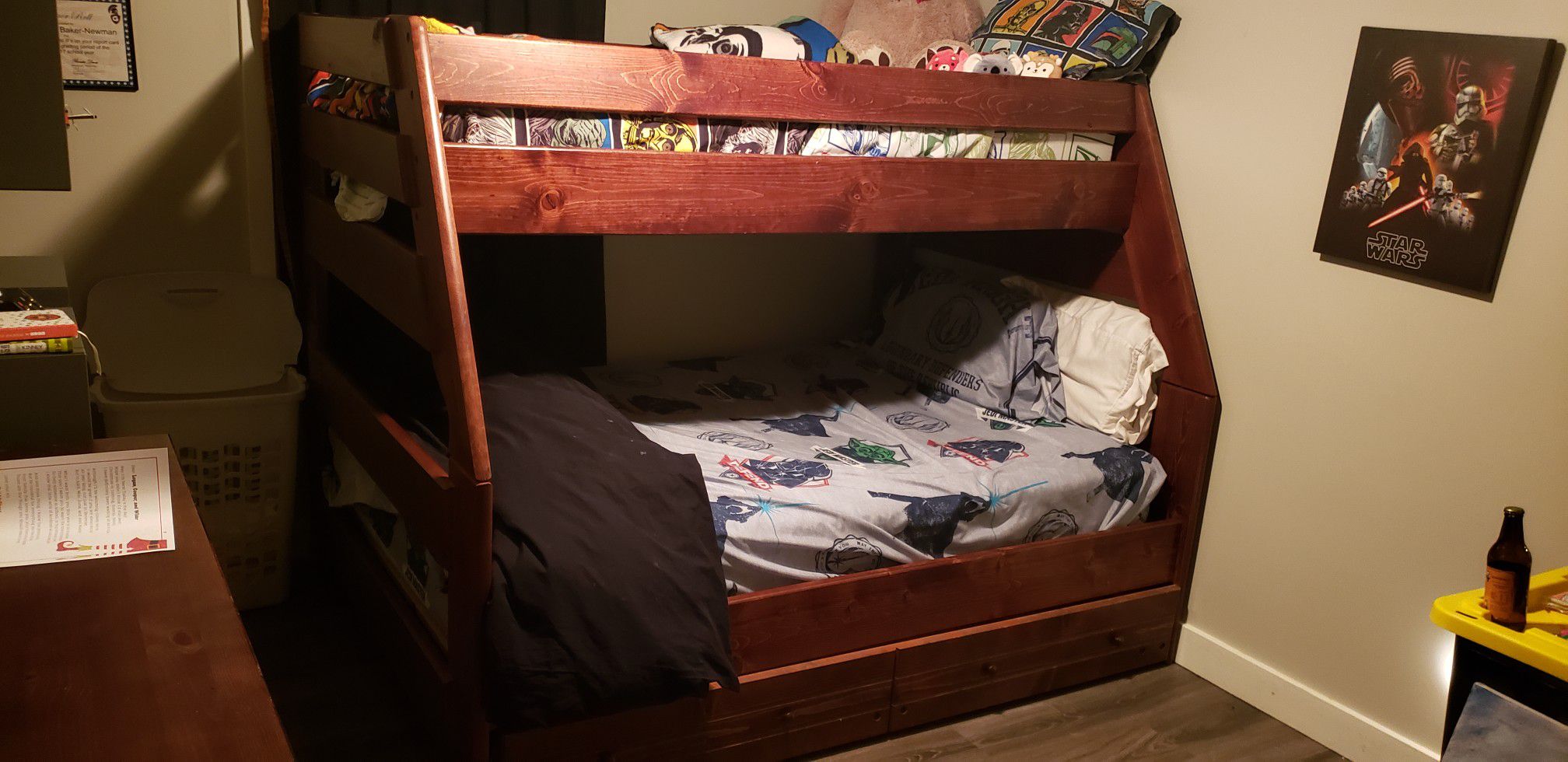 Full/twin Bunk Bed Set w/dresser