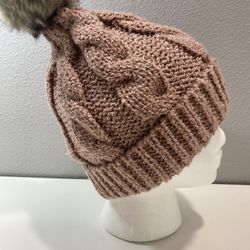 Kooringal Womens gypsy chunky knit pom beanie Mauve 