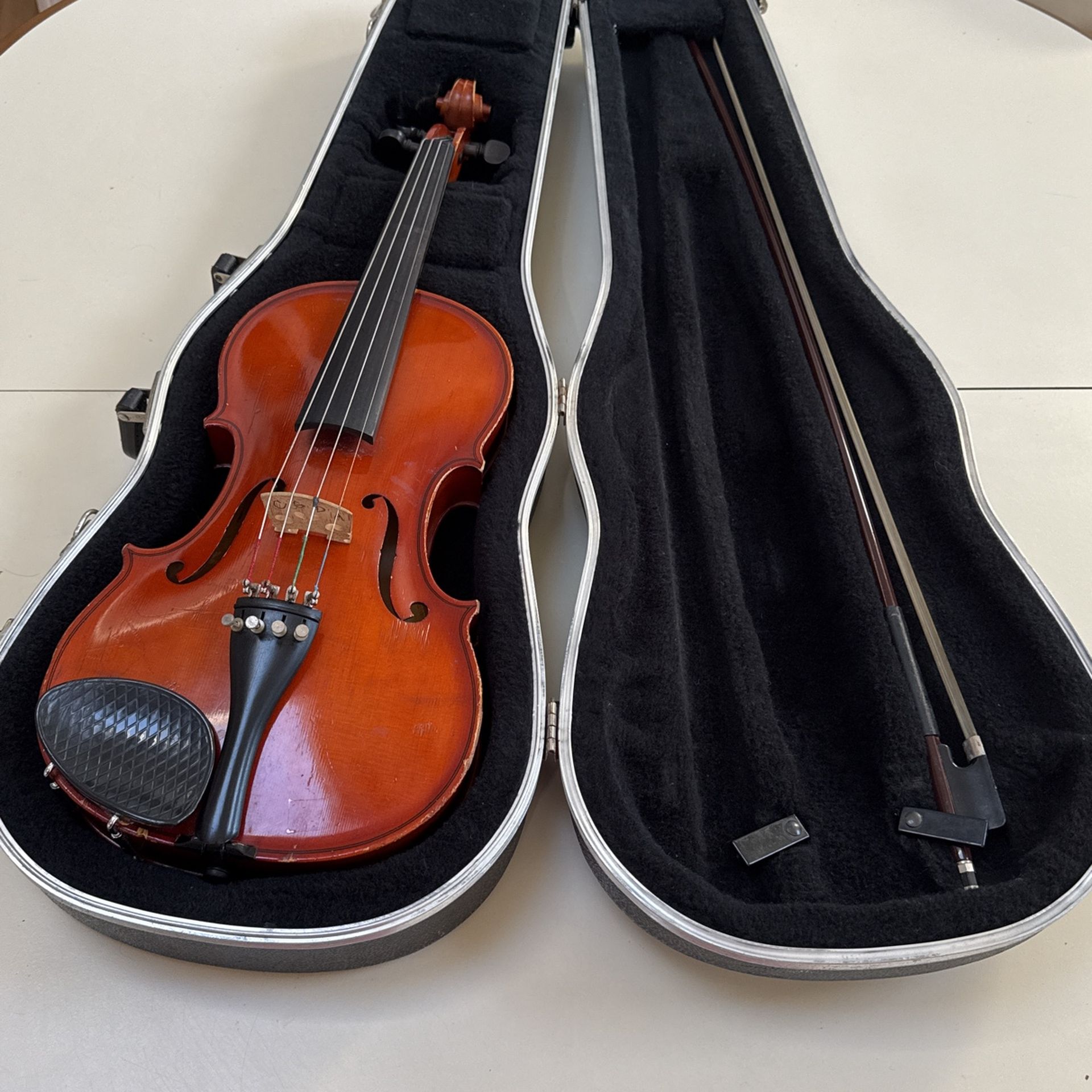 14” Viola with case and bow