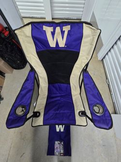 UW Huskies chair