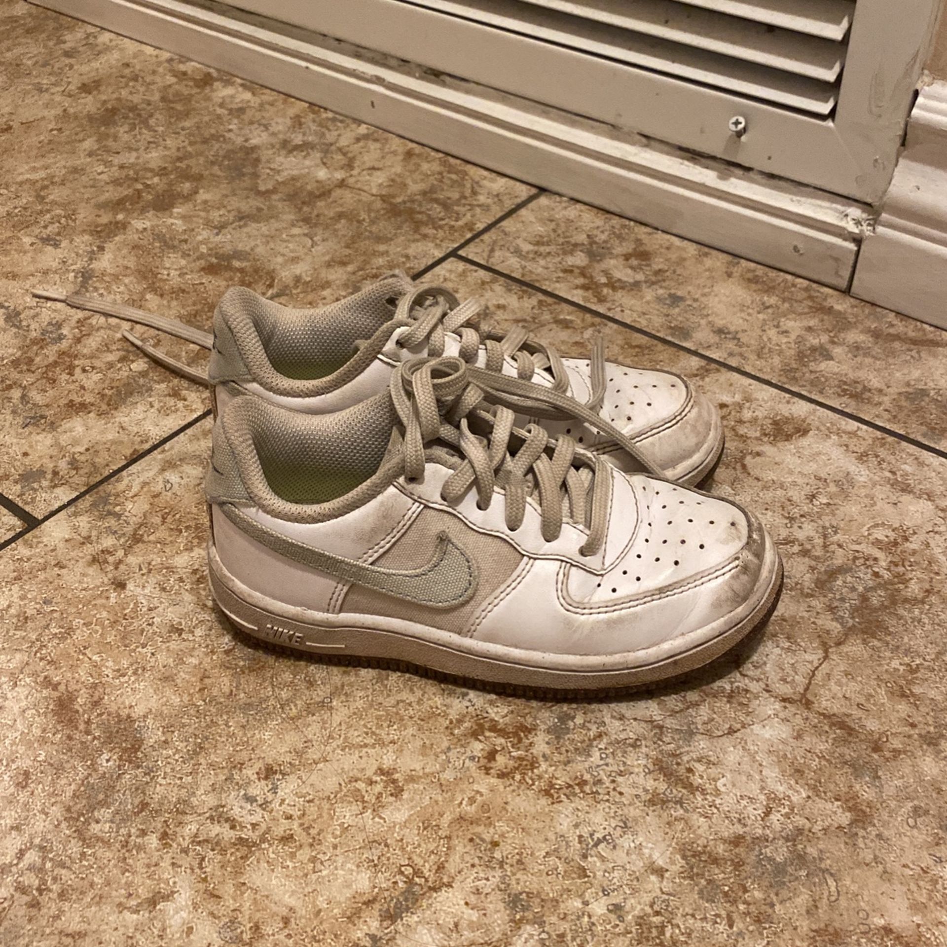 1$ SHOES for Sale in Diamond Bar, CA - OfferUp