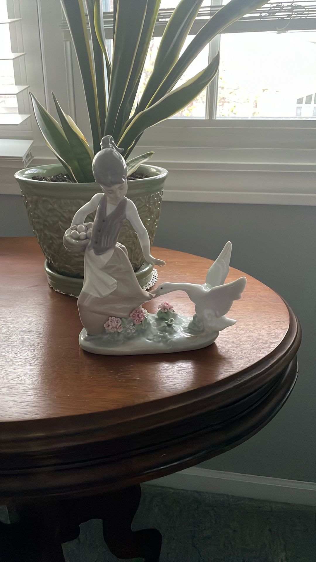 Lladro Girl With Goose And Basket