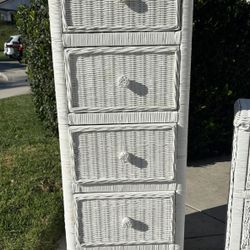 White Wicker Furniture 