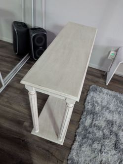 Brand New! Entry Way Decorative Table