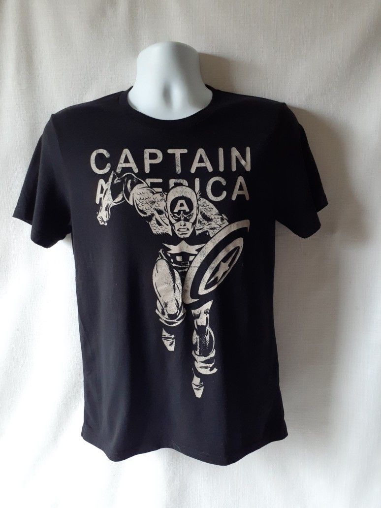 Old Navy Captain America men's black short sleeve t-shirt size S