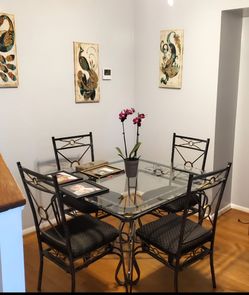 Dinningroom table
