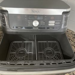 Ninja Smart finish - Mega zone Air Fryer 