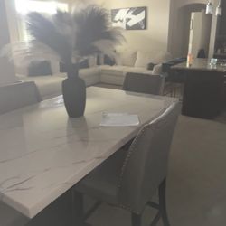 Dinning Room Table