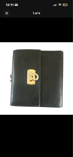 Vintage Salvatore Ferragamo Gancini Black Leather Compact Wallet Made in Italy