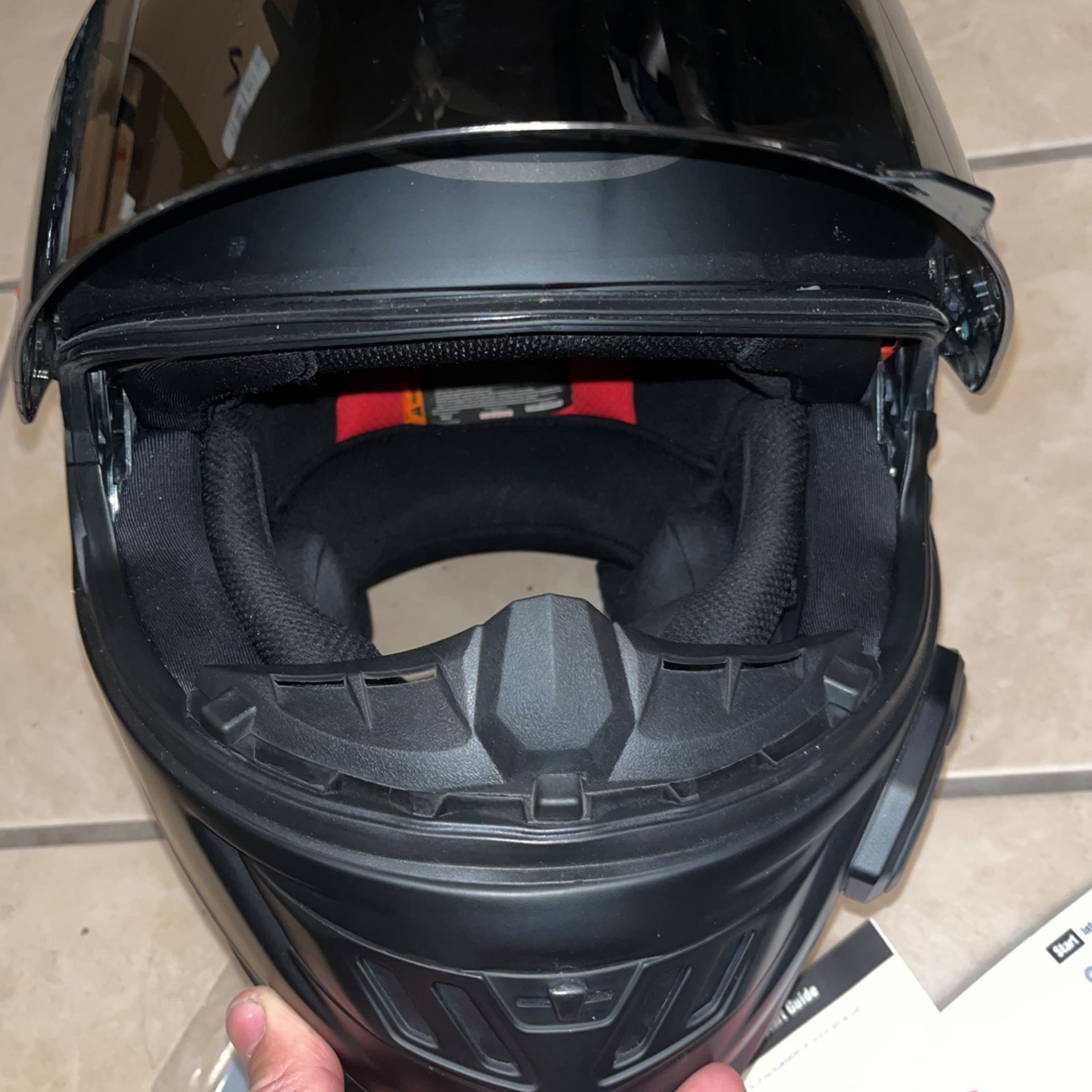 Bilt Techno 2.0 Bluetooth Motorcycle Helmet for Sale in Phoenix, AZ