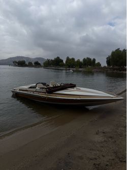 1988 crusader Day cruiser