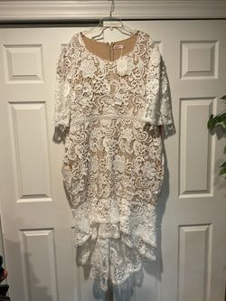 Ivy City Co. Cecelia Embroidered White Nude Long Maxi Dress Wedding Party Plus Size 24W, NWT for Sale in Bayport, NY - OfferUp Ivy City Co. Cecelia Embroidered White Nude Long Maxi Dress Wedding Party Plus Size 24W, NWT for Sale in Bayport, NY - OfferUp