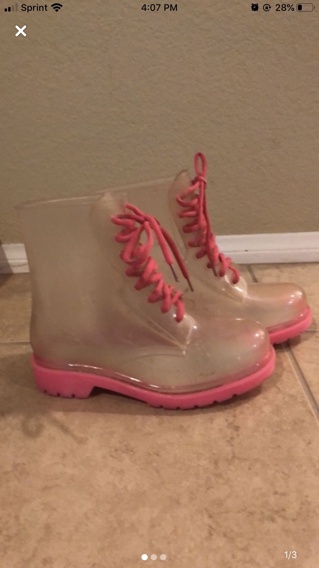 Rain boot size 6