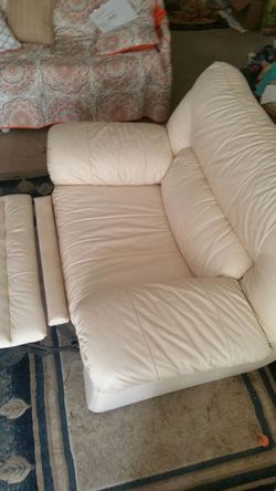 Extra large recliner