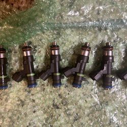 OEM fuel injectors from 2006 Nissan Altima VQ35