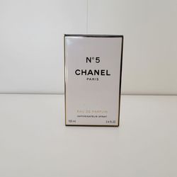 Chanel N5 Paris
