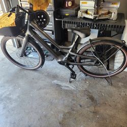 Specialized Como SL Electric Bicycle