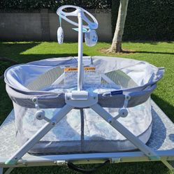  fold and go  baby bassinet 
