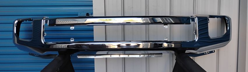 2020 2021 2022 FORD F 250 350 SUPER DUTY front bumper chrome oem.