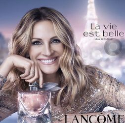  Lancôme La Vie Est Belle Eau de Parfum, 3.4oz - Long Lasting  Women's Perfume with Iris, Patchouli, Vanilla & Sugar Notes : Beauty &  Personal Care