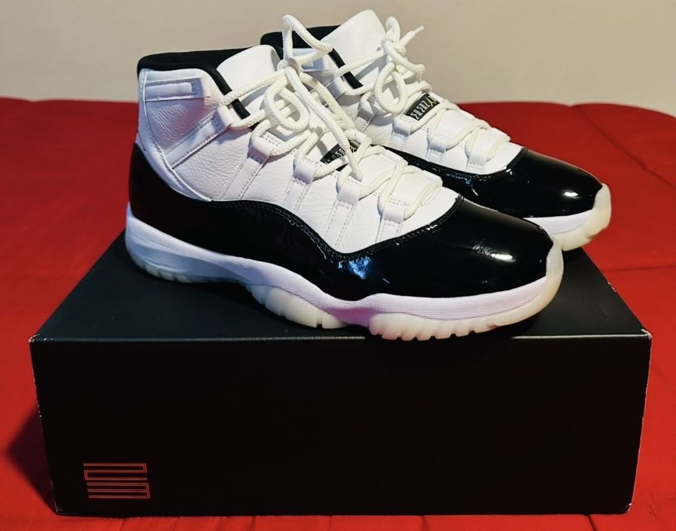Nike Air Jordan 11