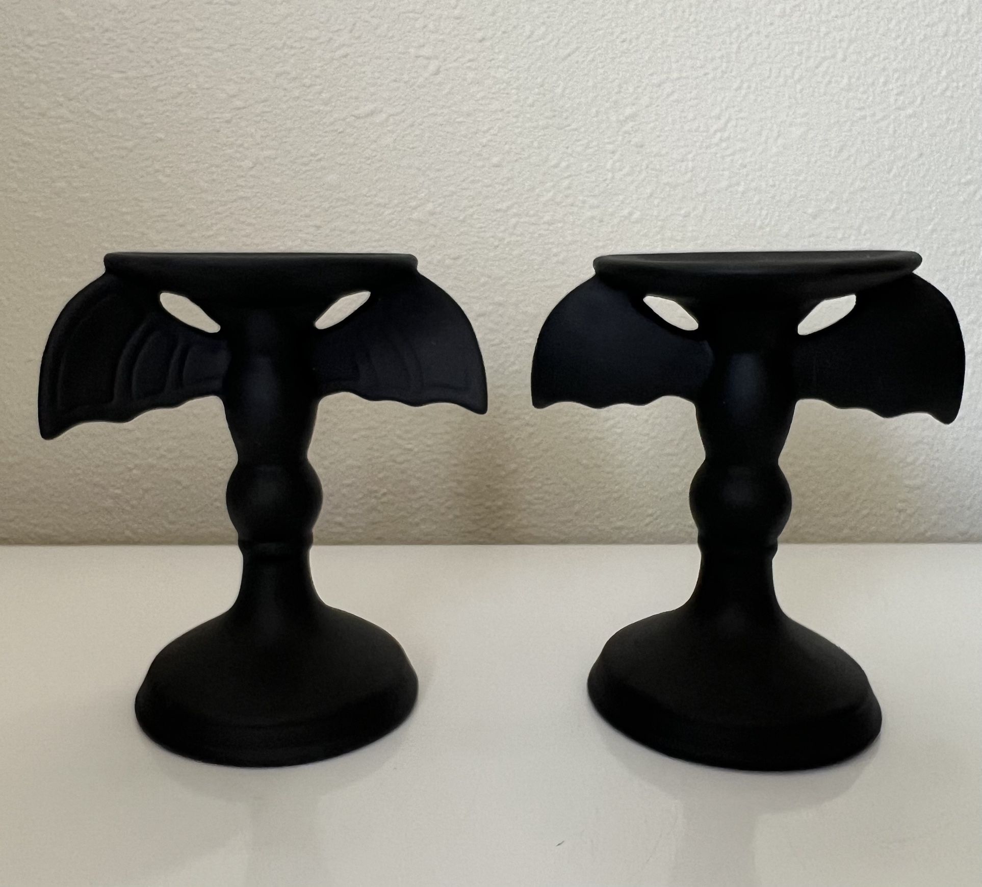 NWT Bat Pillars set **see Description 