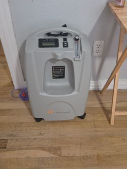Maquina de oxigeno solo tiene 2 usos  ..  oxygen machine we only used it twice.