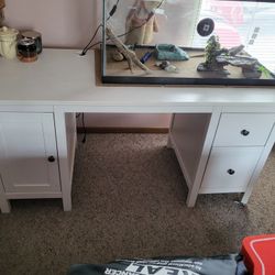 White Desk