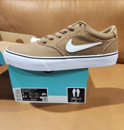 Nike SB Chron 2 Canvas Skate Shoes