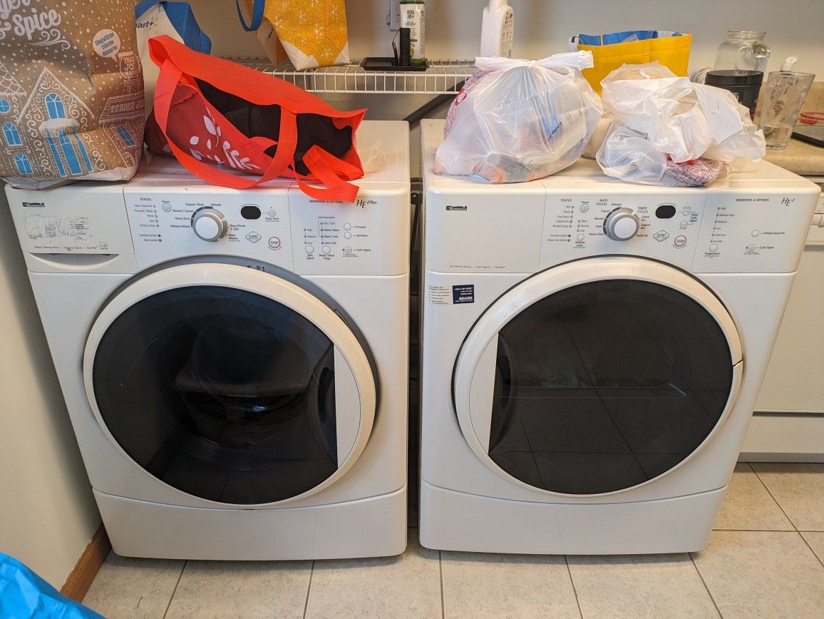 Washer And Gas Dryer 