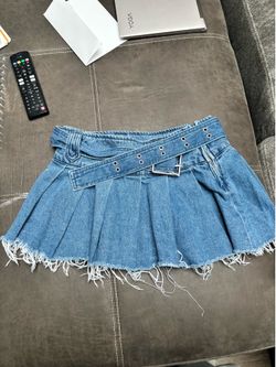 Women skirts