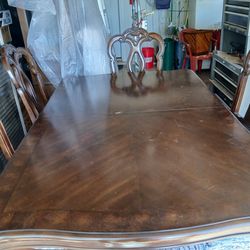 Large Dining Room table and 8 chairs and matching  China  Cabinet