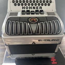 Acordeon Hohner El Italiano FA 