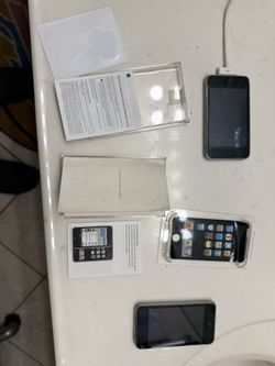 iPod Touch All Original With Accessories 