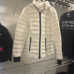Brand New White & Black Puffer Jackie Size M