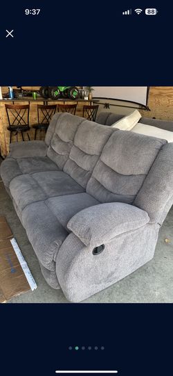Recliner Sofa & Love Sit Set