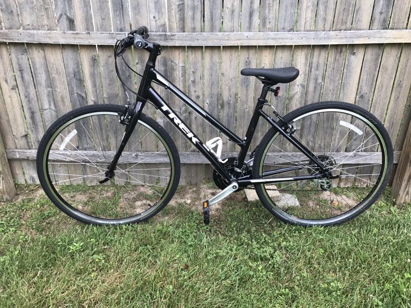 2018 Trek FX1 Stagger Frame Bike 17.5 7 speed