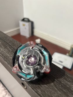 Satomb Hasbro Beyblade