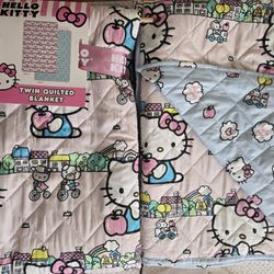 Hello Kitty Twin quilted blanket - REVERSIBLE