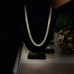 10k Yellow Gold 24" 7mm Crub Chain 24.7 Grams