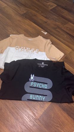 medium tee