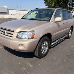 2004 Toyota Highlander