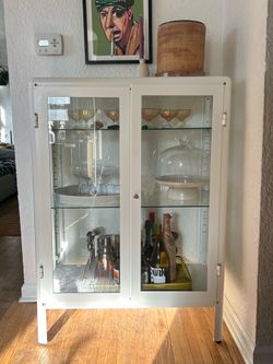 Display Cabinet
