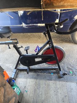 Bicicleta para hacer ejercicio