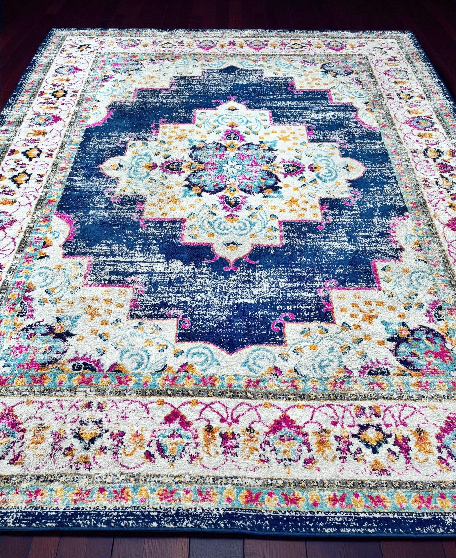 Floransa 8x10 Colorful Boho Area Rug