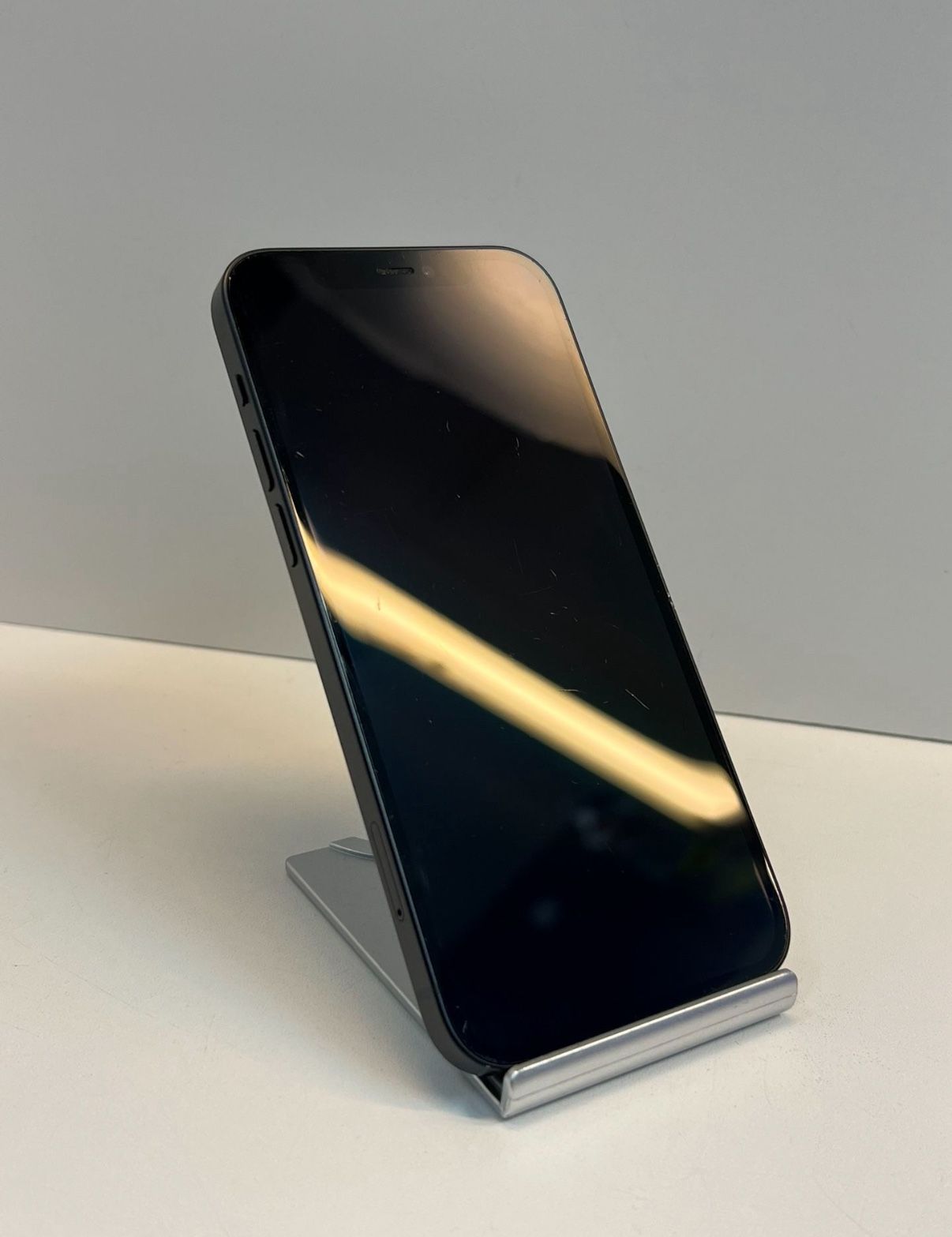 iPhone 12 - 64gb