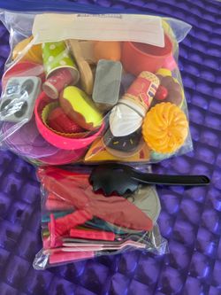 Kitchen utensils for little girls many different types of plates Bowls fun to play with