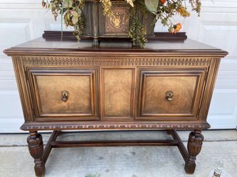 Antique cabinet