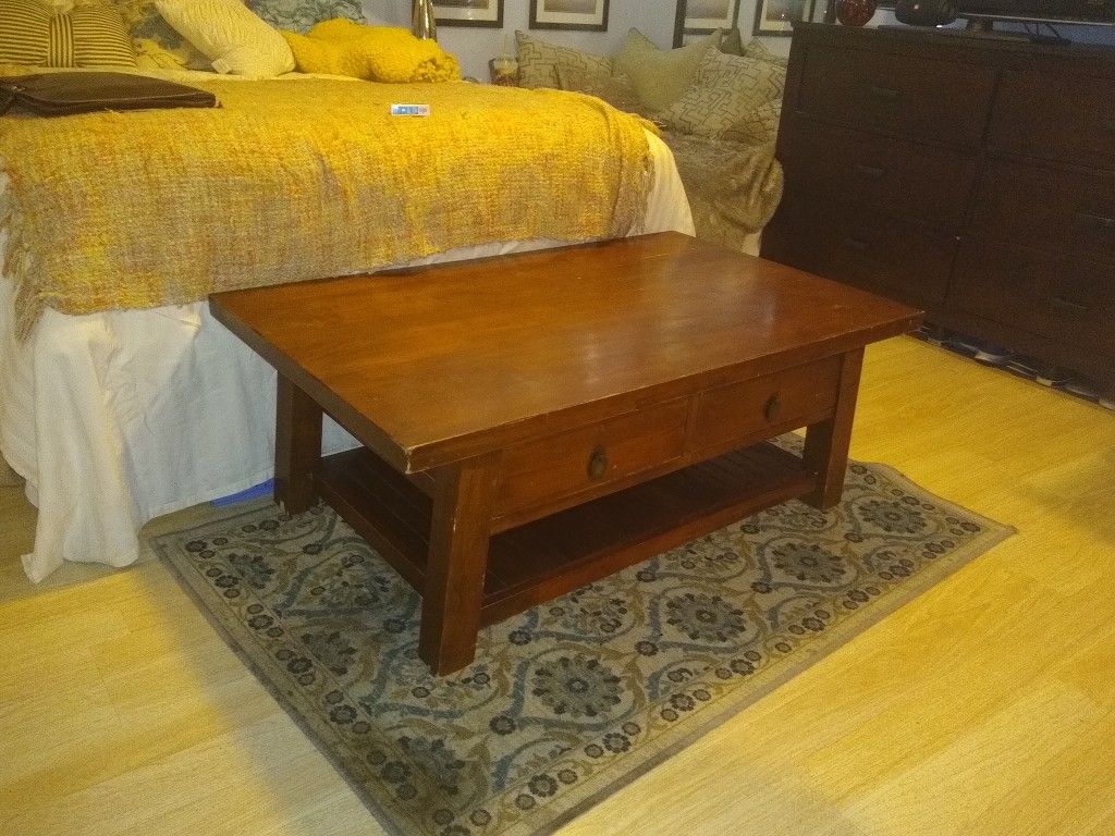 Beautifully crafted high quality coffee table